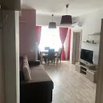 Ionut Summerland Apartments Mamaia