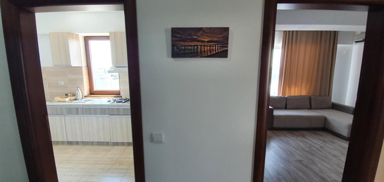Ionut Summerland * Mamaia