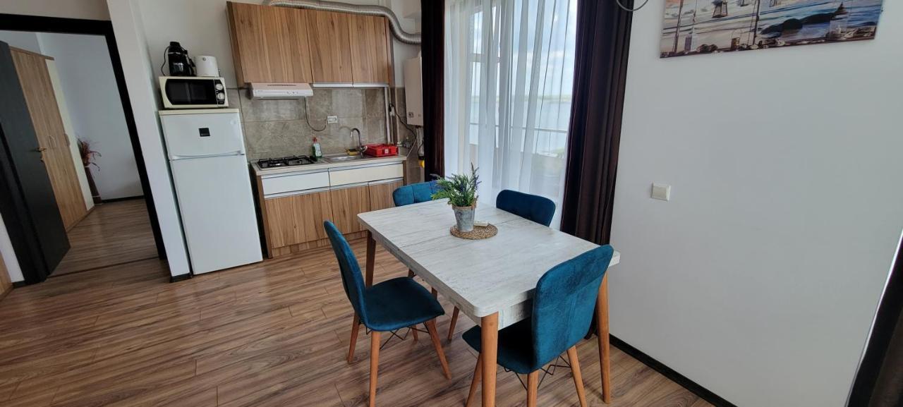 Apartment Ionut Summerland