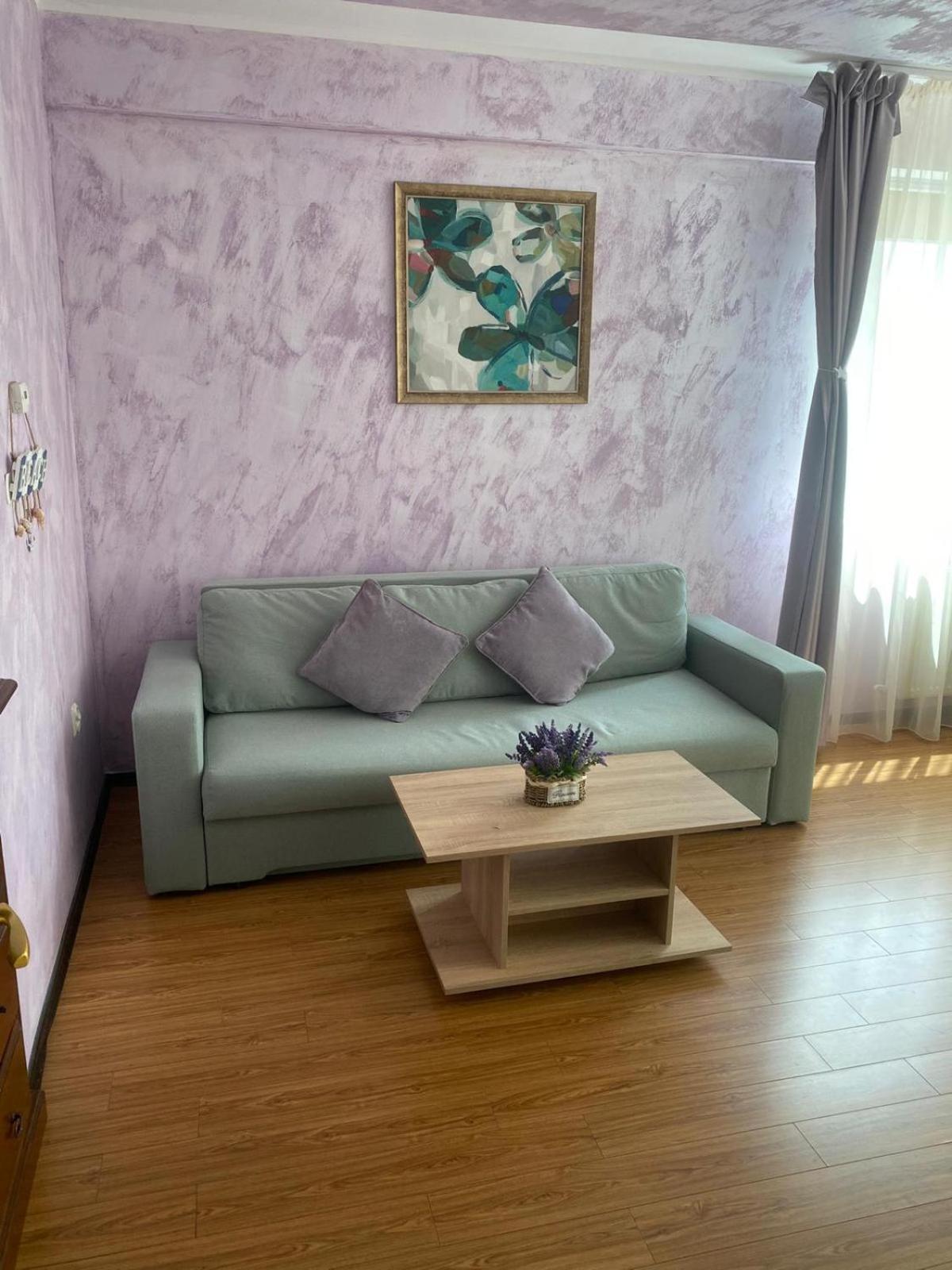 Apartment Ionut Summerland *