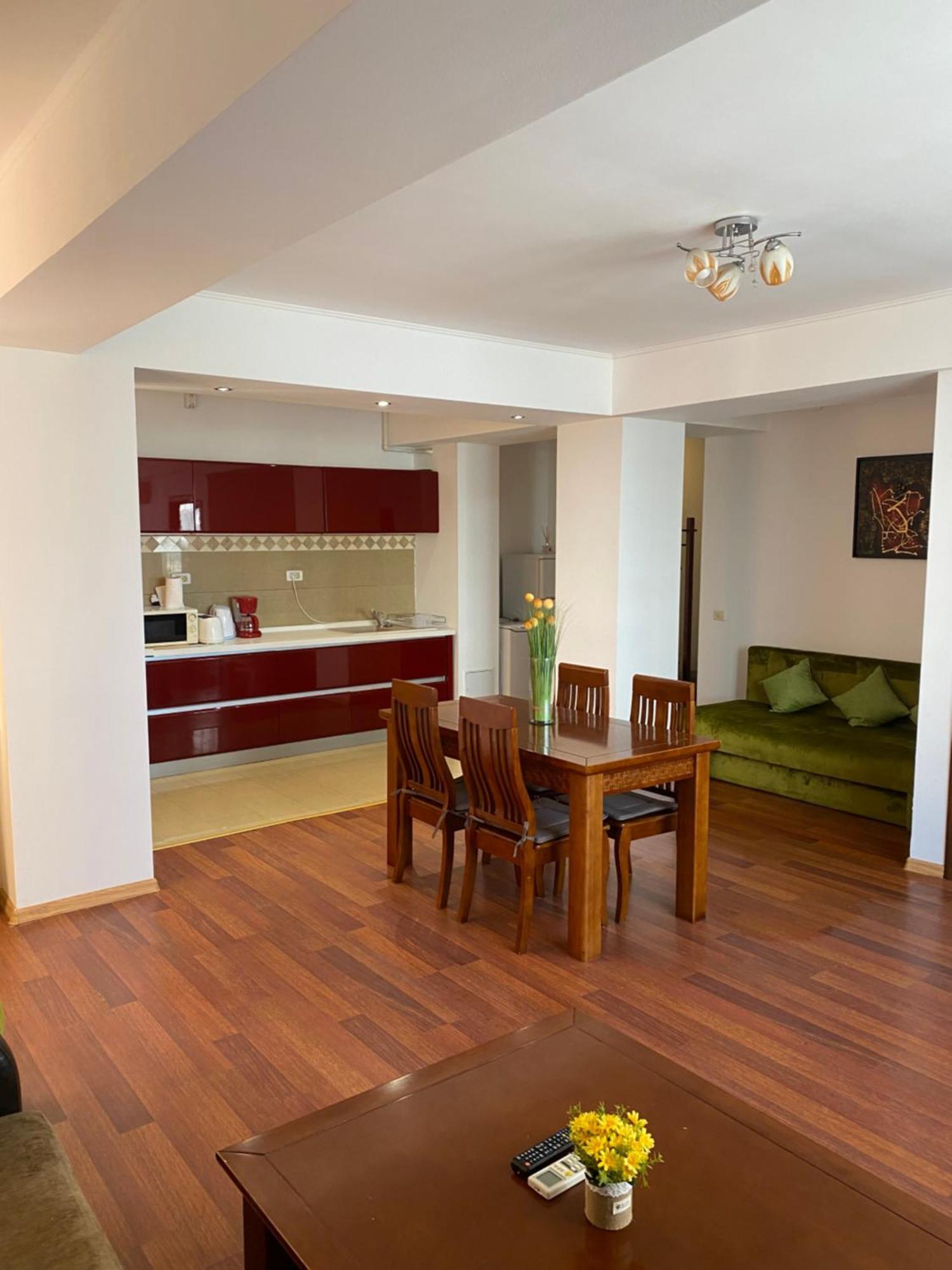Apartment Ionut Summerland